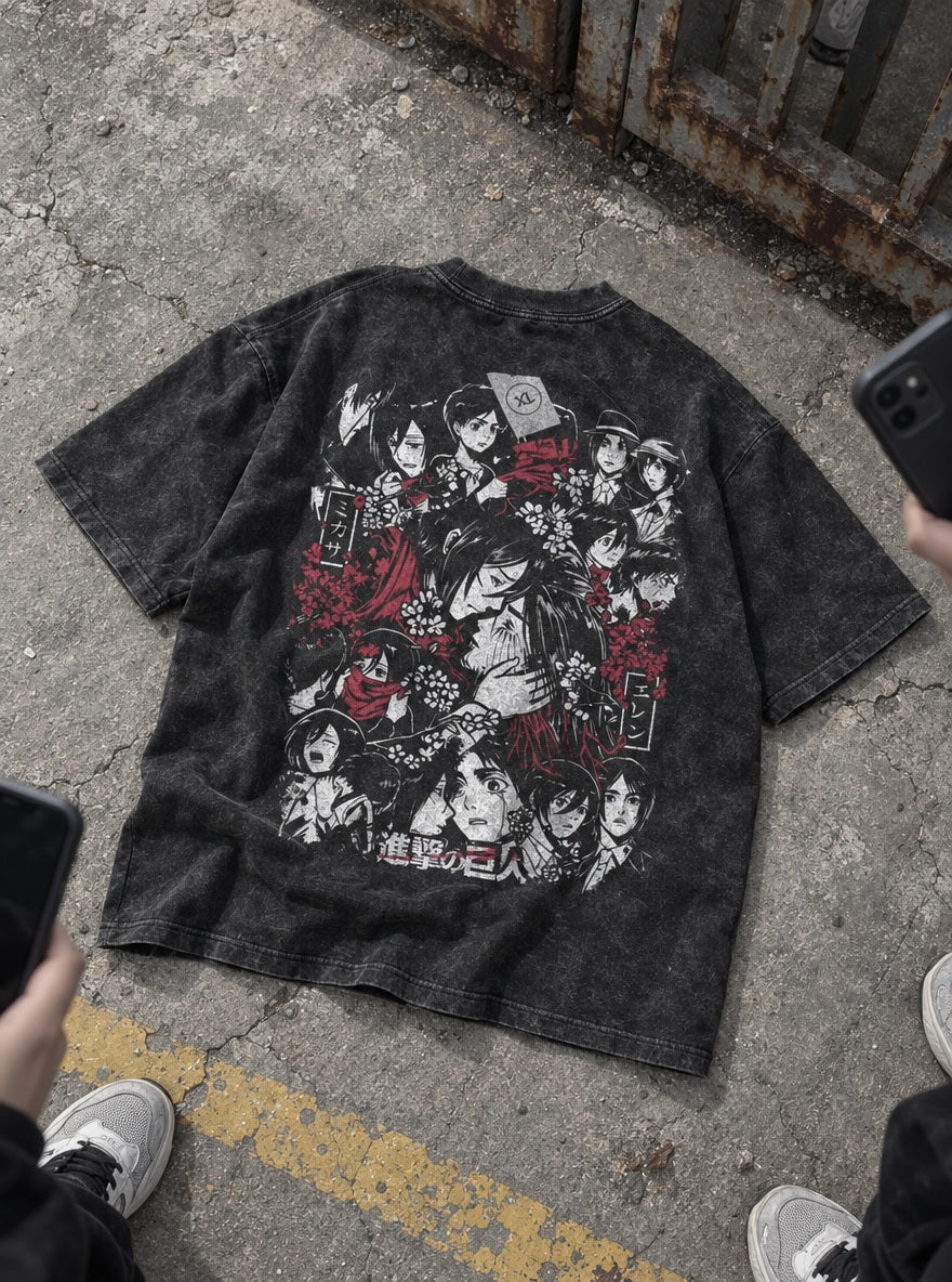 Mikasa & Eren – T-Shirt – flat-lay | Attack on Titan