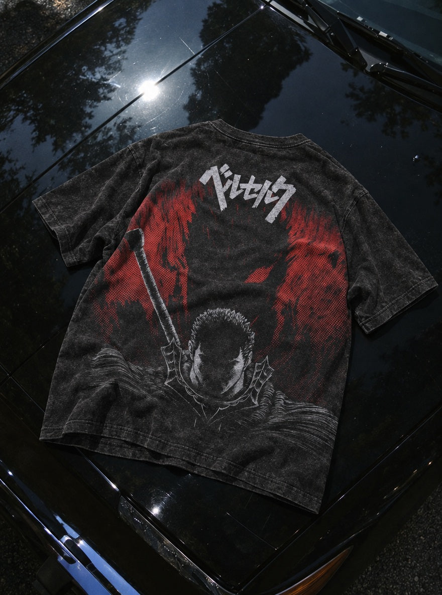 Red Halftone Guts – T-Shirt – flat-lay | Berserk