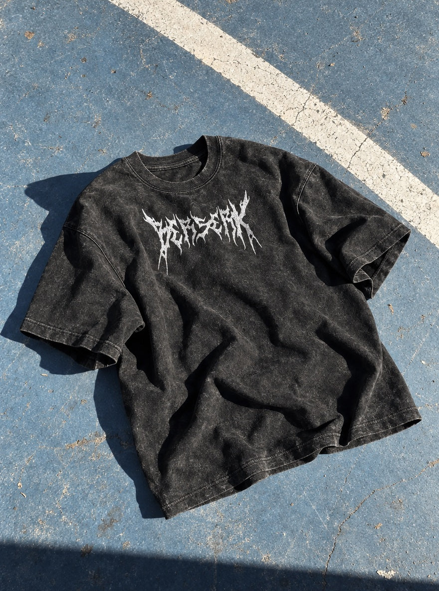 White Metal Logo – T-Shirt – flat-lay | Berserk