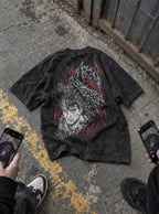 Guts Helm Portrait – T-Shirt – flat-lay | Berserk