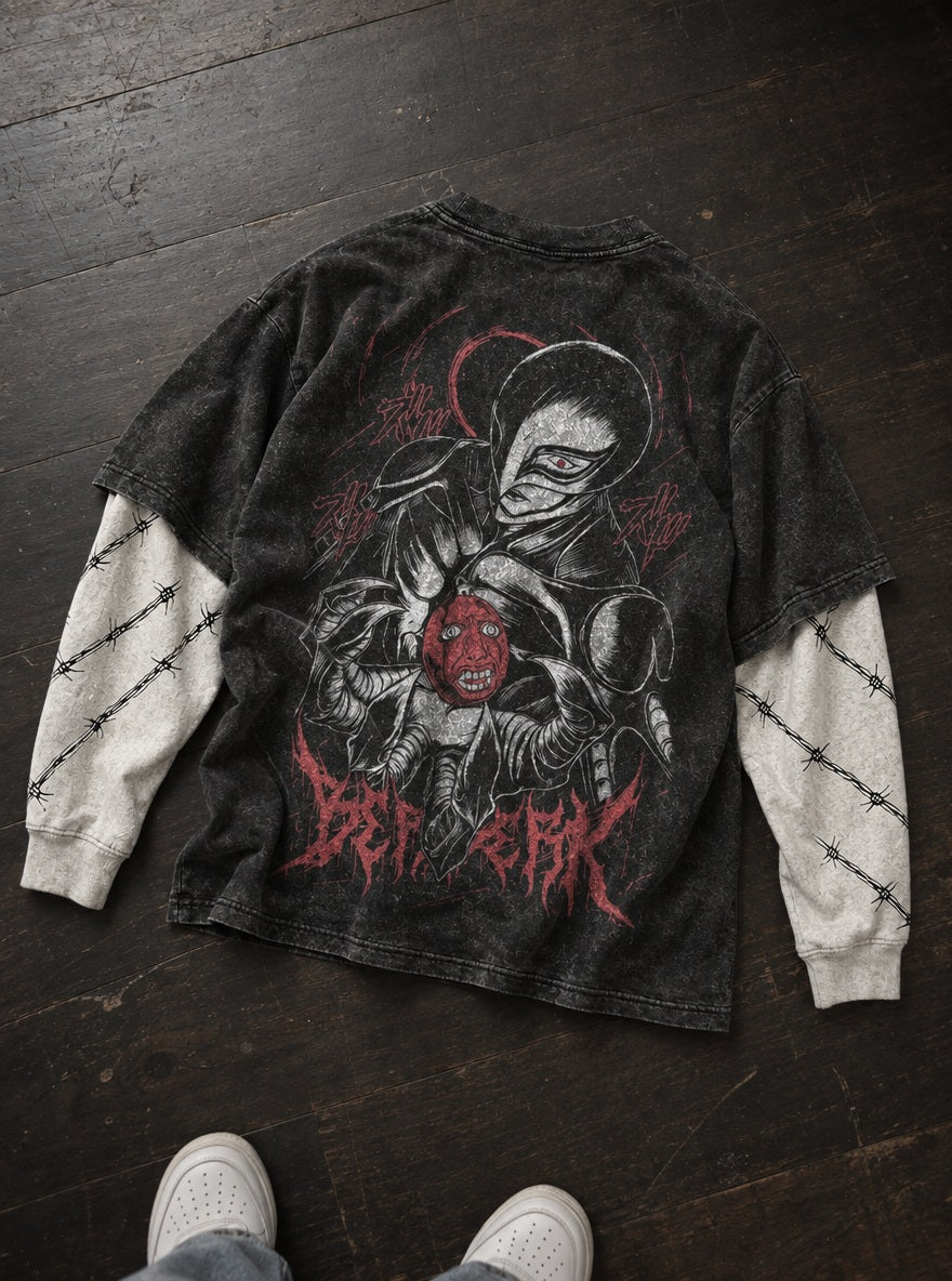Hawk Helm Behelit – Double Sleeves – flat-lay | Berserk