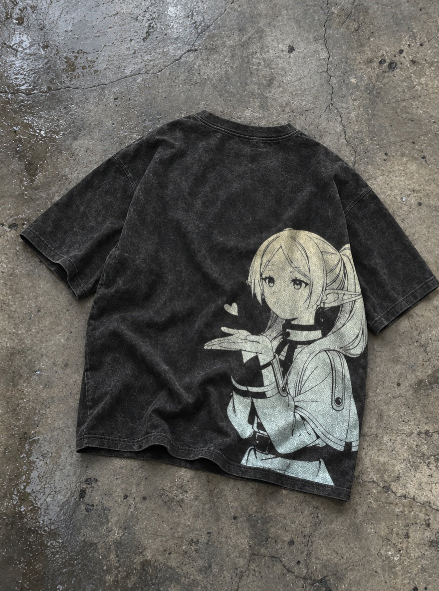 Frieren's Kiss – T-Shirt – flat-lay | Frieren