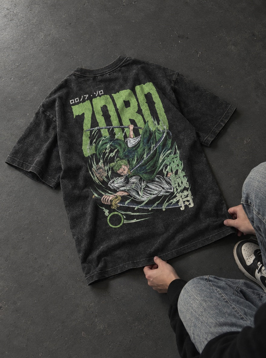 Pirate Hunter Zoro – T-Shirt – flat-lay | One Piece