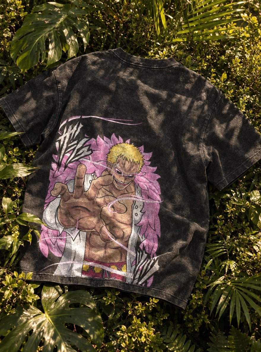 Doflamingo Puppeteer – T-Shirt – flat-lay | One Piece