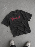 Red Brush Script – T-Shirt – flat-lay | Vagabond