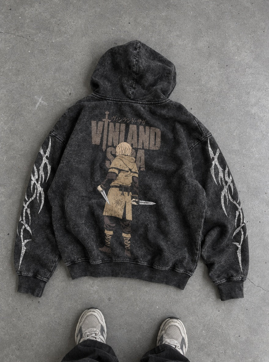 Thorfinn Twin Daggers – Hoodie – flat-lay | Vinland Saga