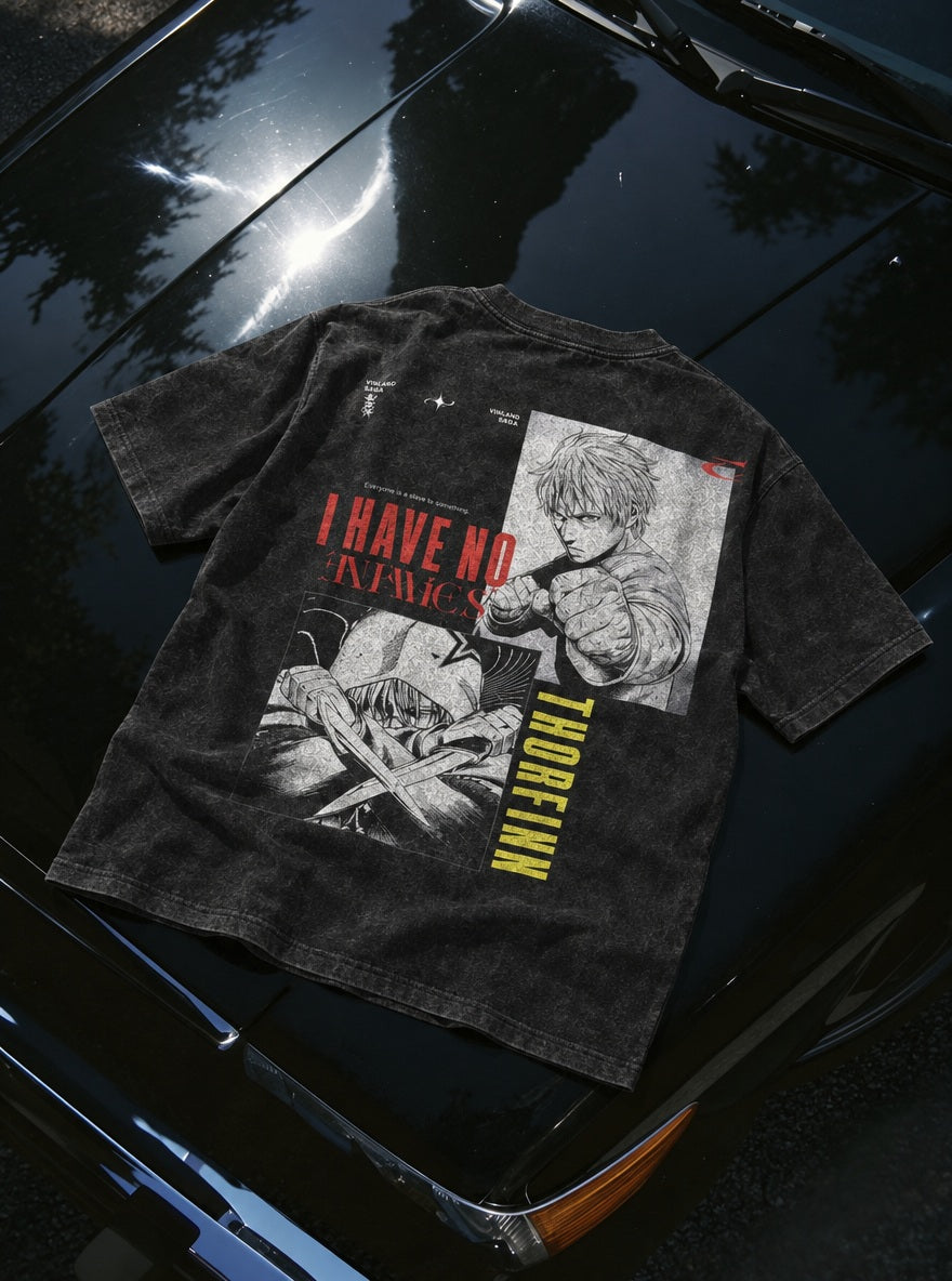 Thorfinn Two Ages – T-Shirt – flat-lay | Vinland Saga