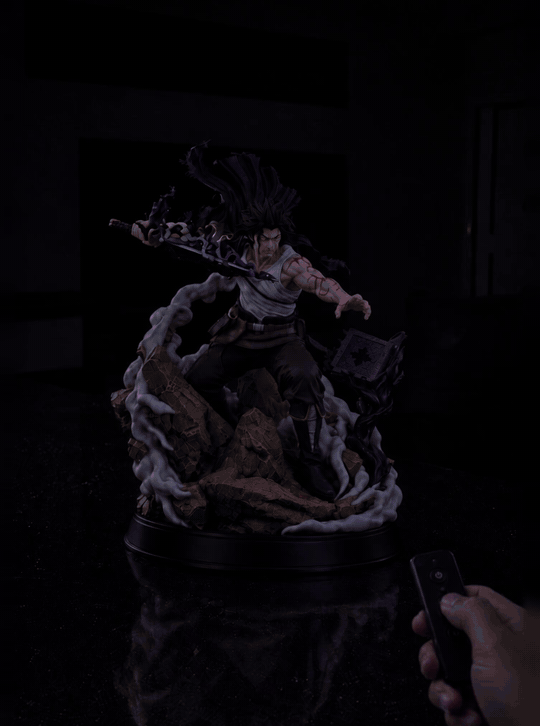Yami Sukehiro Dark Magic Mist Diffuser Figure – switching on with the remote, light and mist (animated) | Black Clover