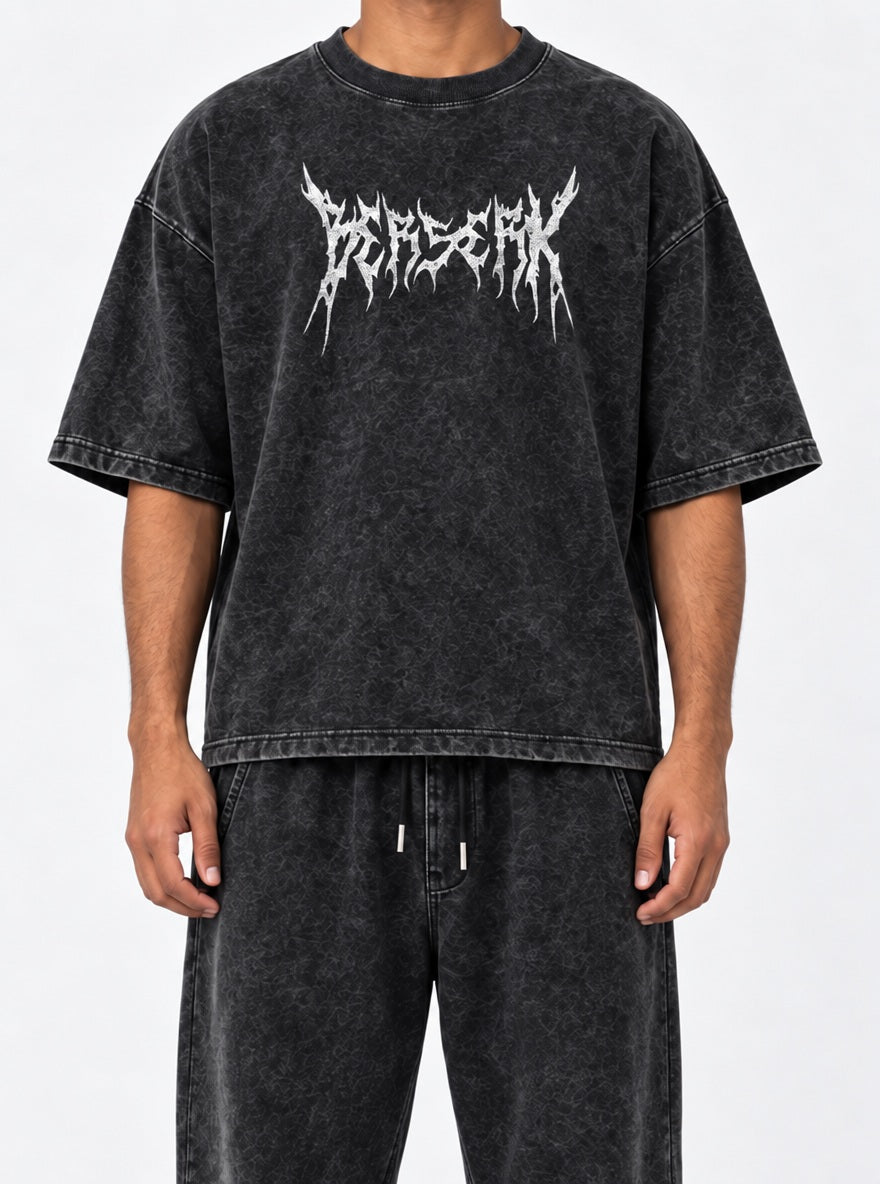 White Metal Logo – T-Shirt – model shot | Berserk