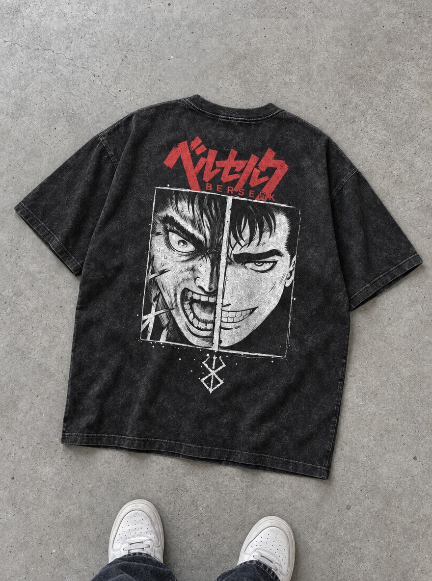 Split Face Guts – T-Shirt – flat-lay | Berserk