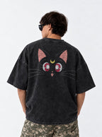 Crescent Cat – T-Shirt – model shot | Sailor Moon