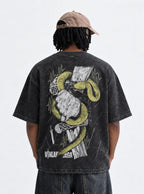 Serpent Blade – T-Shirt – model shot | Vinland Saga
